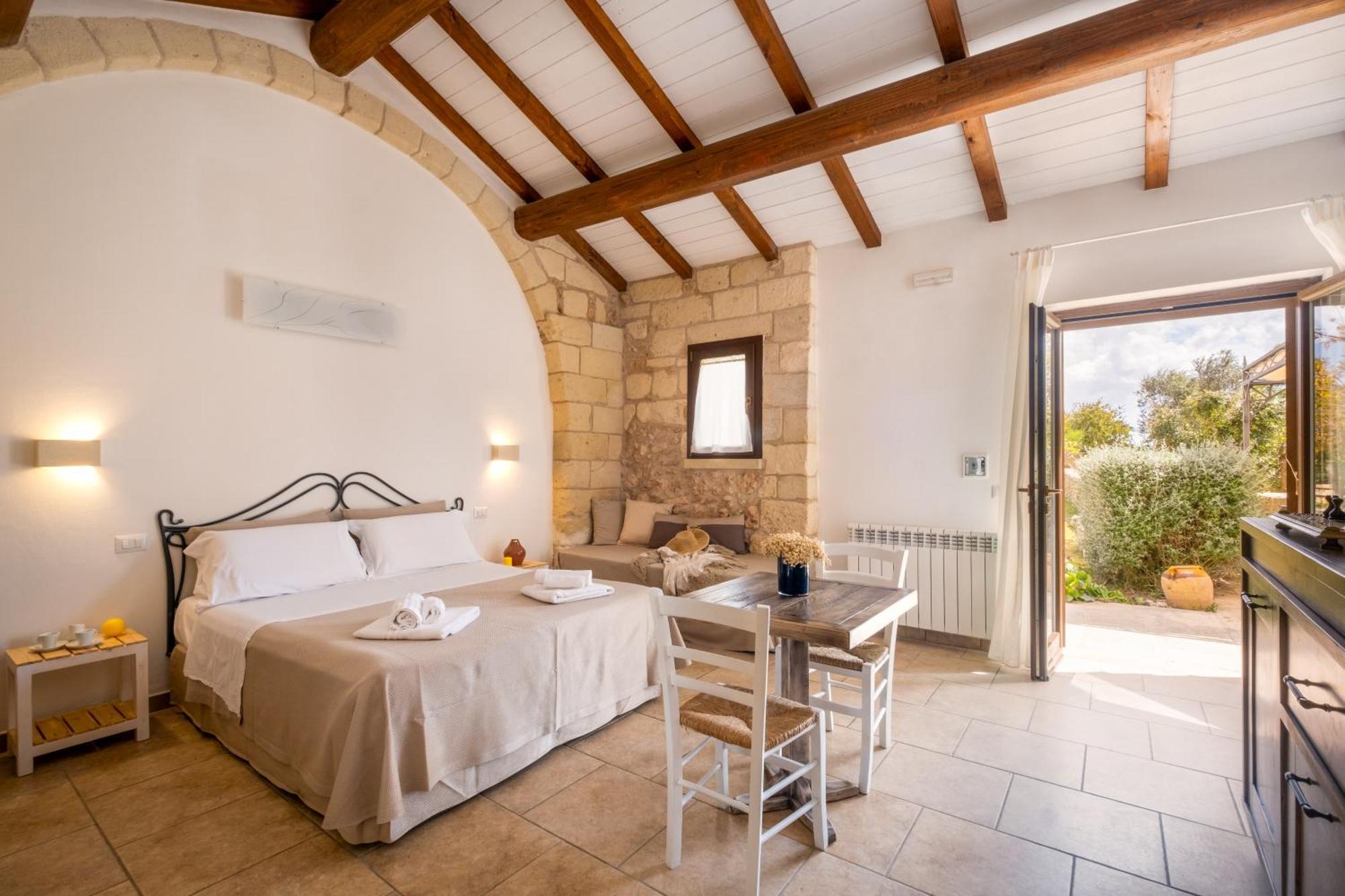 Agriturismo Costarella Masseria Боргане Екстериор снимка