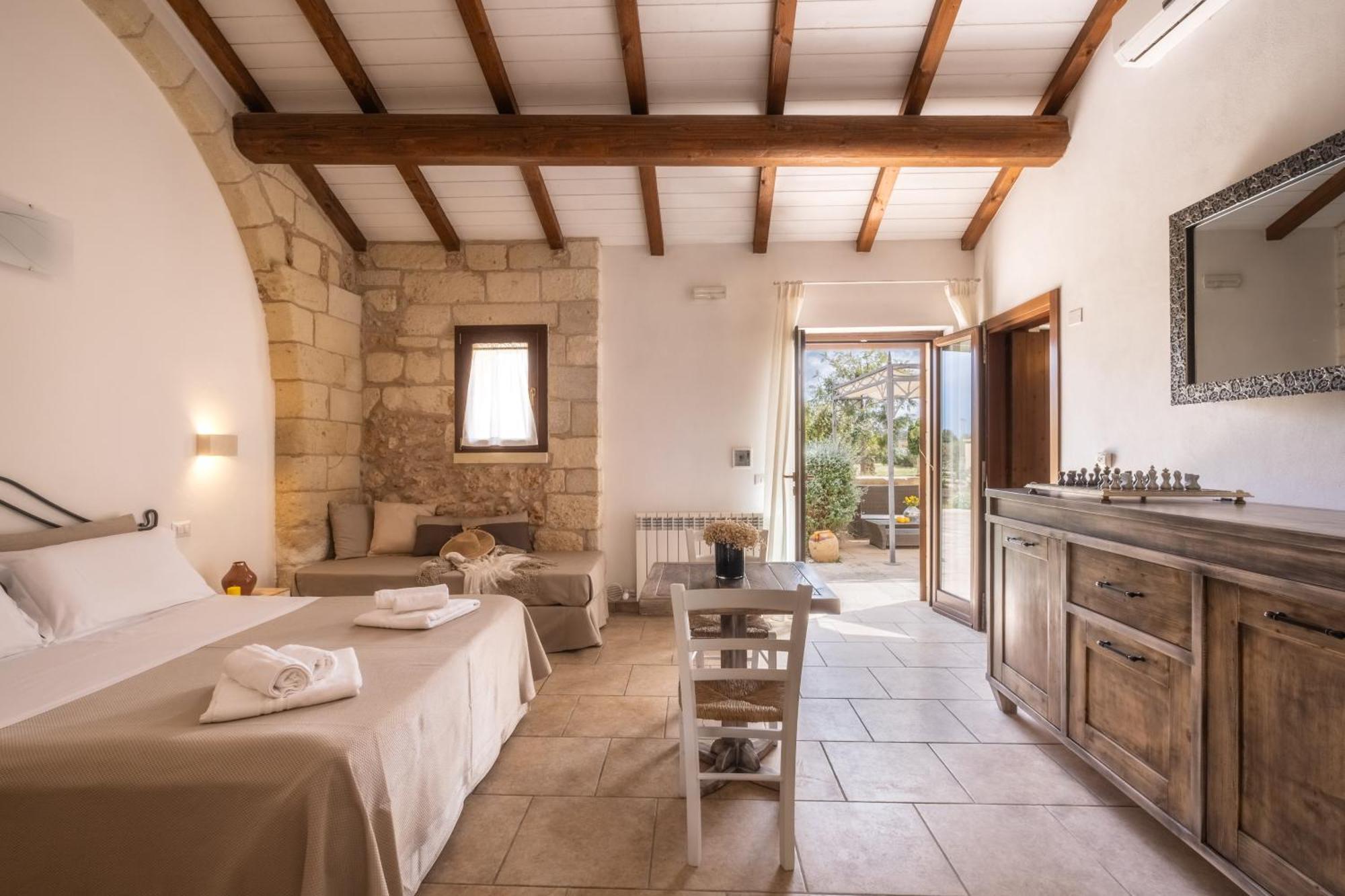 Agriturismo Costarella Masseria Боргане Екстериор снимка